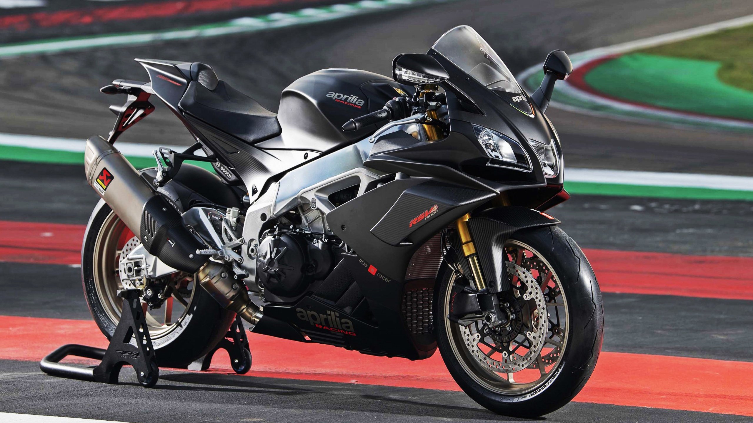 爱游戏官方-T1战术打法多样化，t1战况