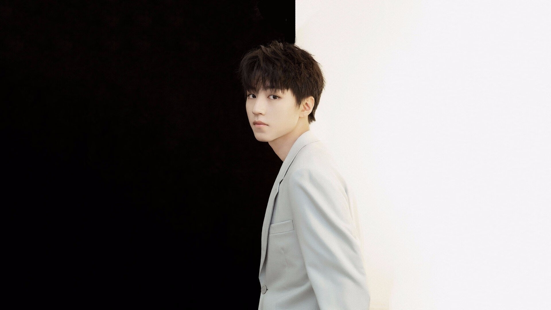 足球教育革新:新一代青少年的成长路径,青少年足球训练现状