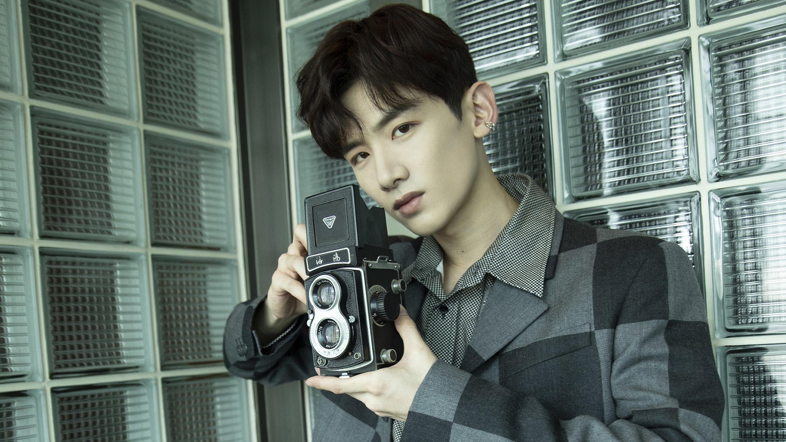 英超星光璀璨：神级过人引爆全场，英超低调看